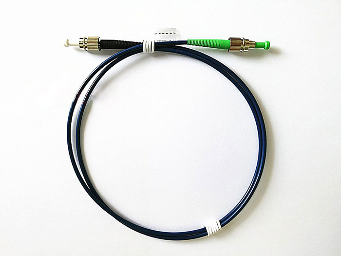 1310nm 1550nm 300mW PM Fiber Patch Cord 3mm Optic Fiber FC/APC-FC/UPC